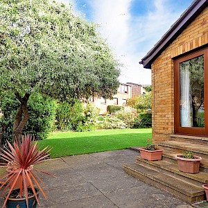 36 Charles Way, Limekilns, KY11 3LH