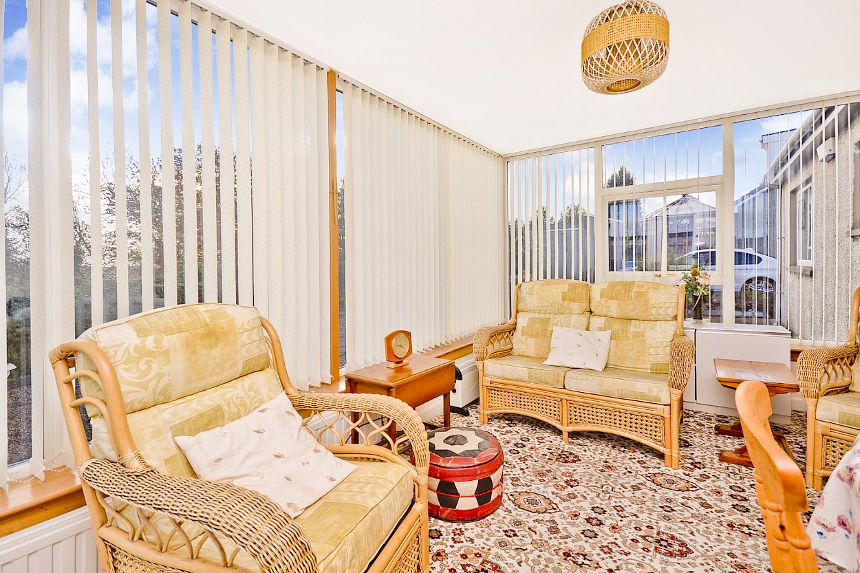 31 Glenfield Road, Cowdenbeath, KY4 9EP