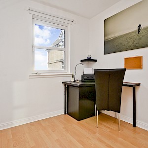 91 Skibo Court, Dunfermline, KY12 7EW