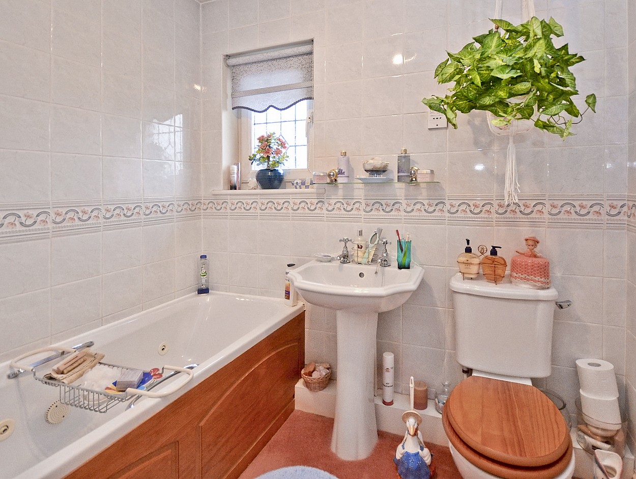 178 Dover Park, Dunfermline, KY11 8HX