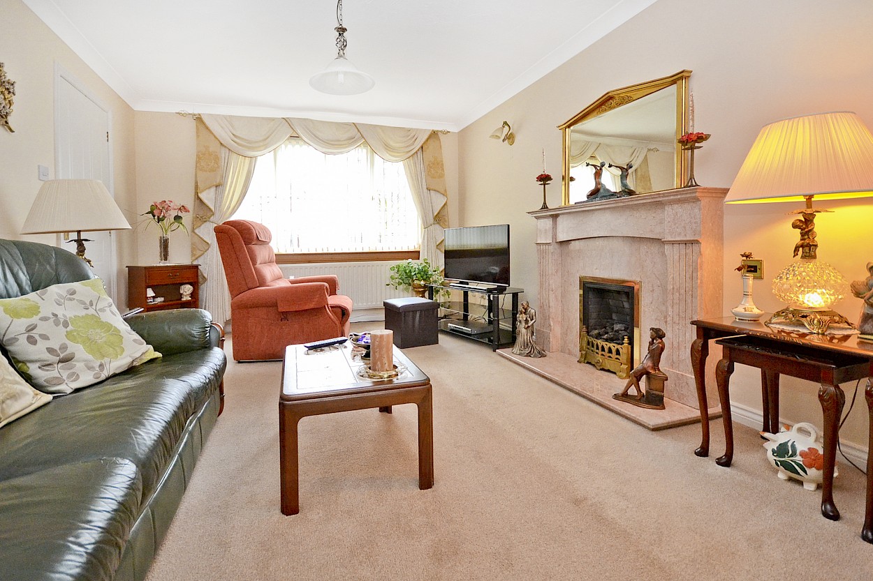 178 Dover Park, Dunfermline, KY11 8HX