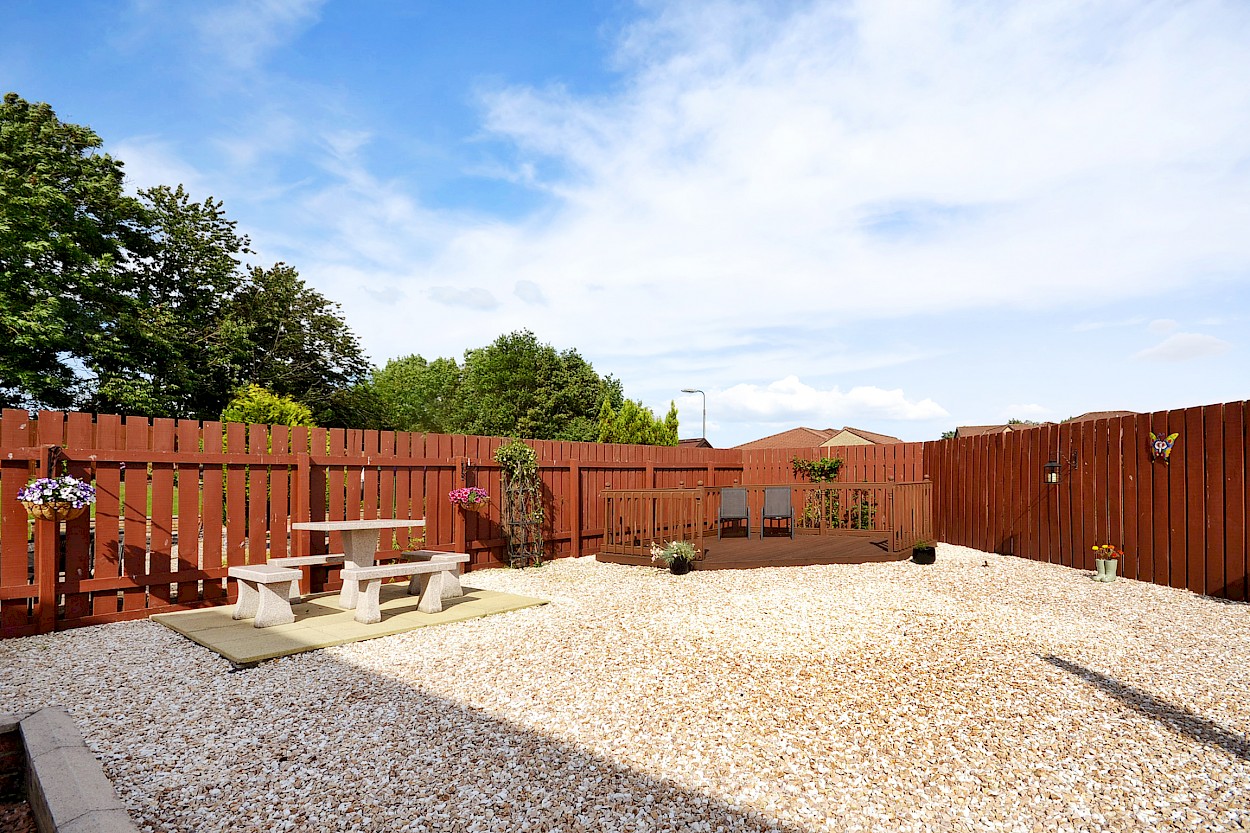 92 South Knowe, Crossgates, KY4 8AW