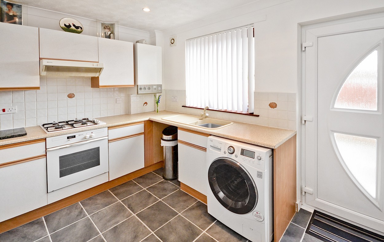 92 South Knowe, Crossgates, KY4 8AW