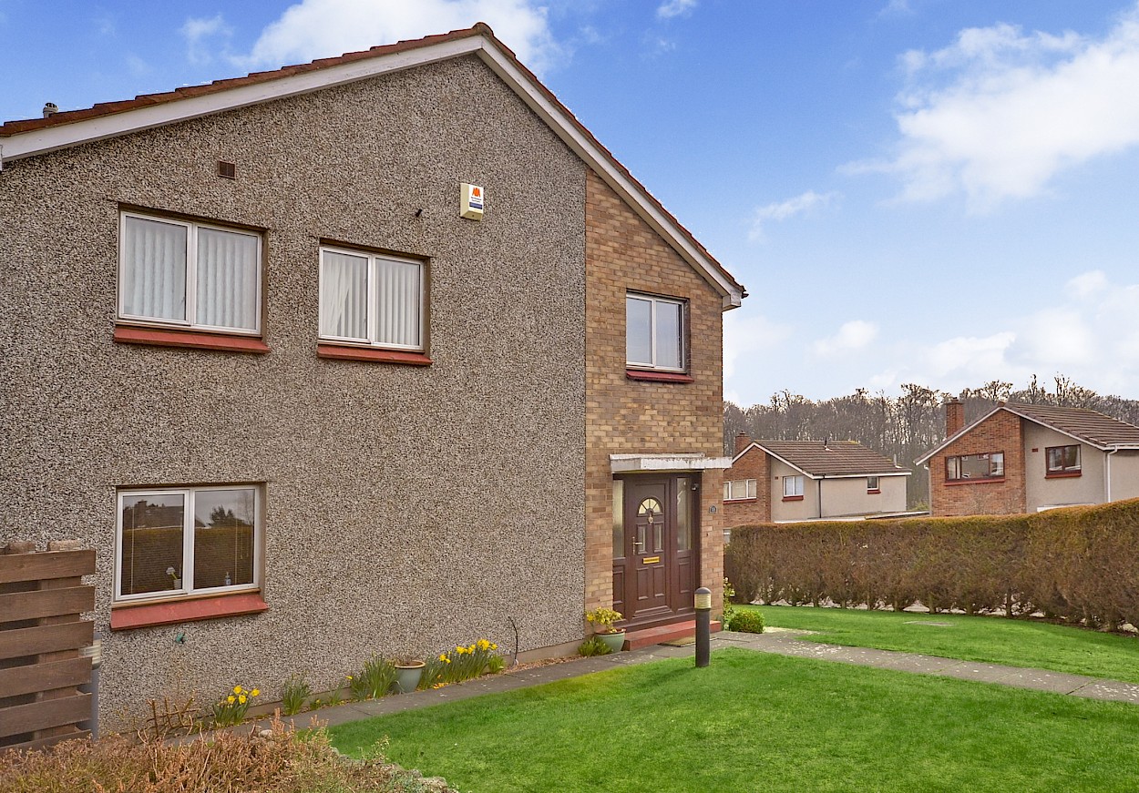 13 Dymond Grove, Dunfermline, KY11 8DE