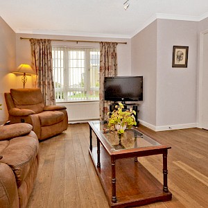 24 Wayfarers Place, Dalgety Bay, KY11 9GF