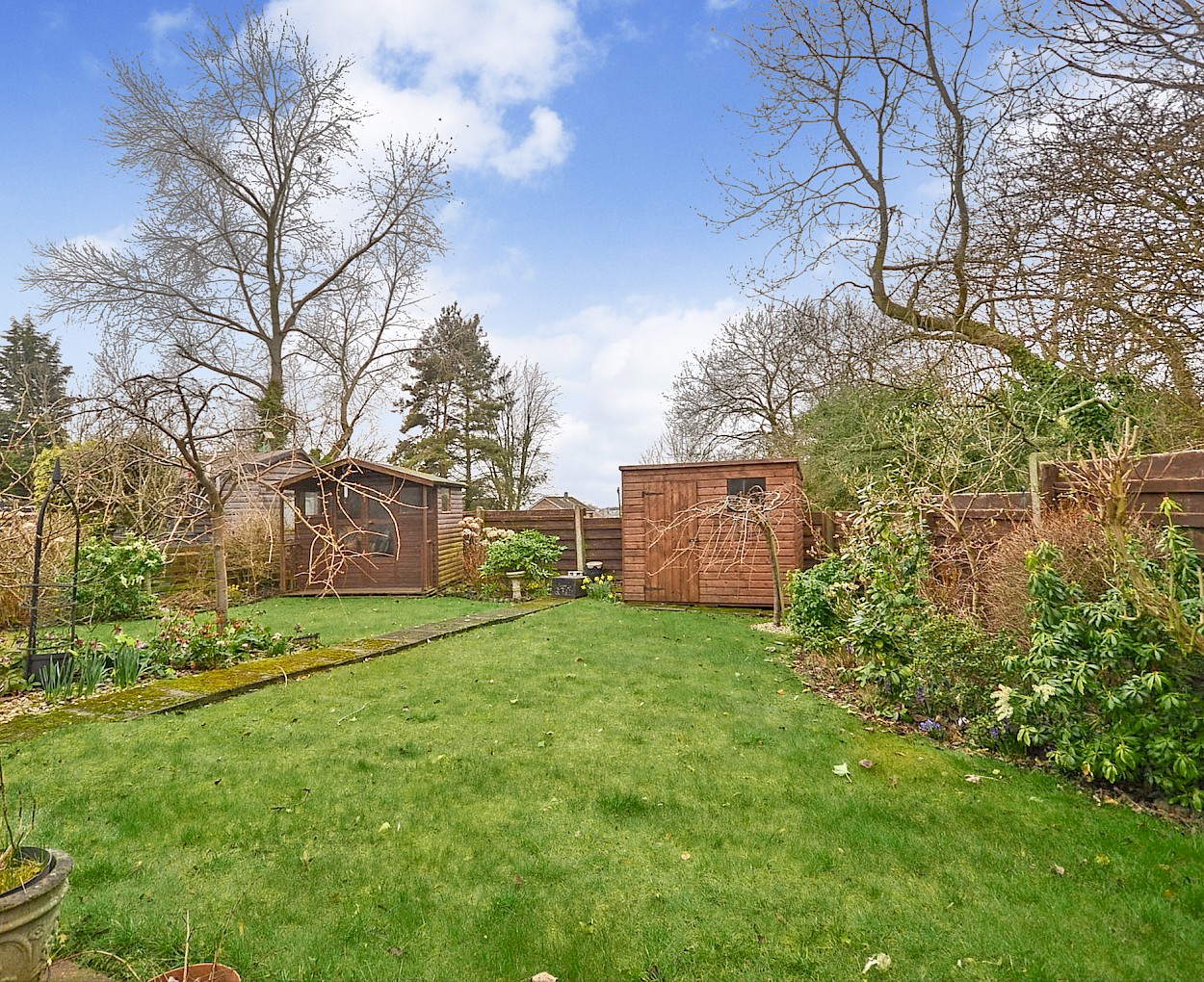 11 Holly Crescent, Dunfermline, KY11 8BY