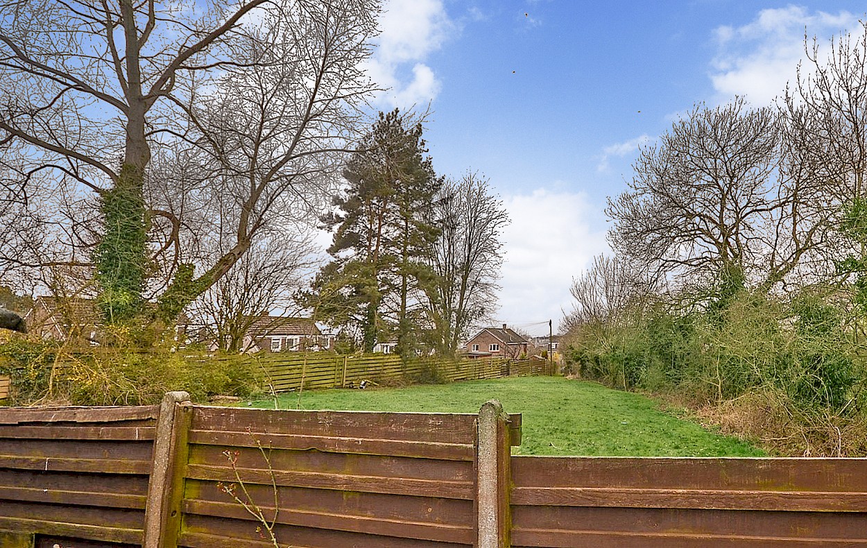 11 Holly Crescent, Dunfermline, KY11 8BY