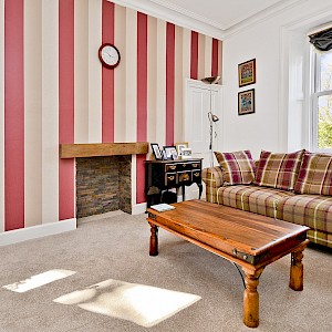 Ashintully, 143 Main Street Townhill, by Dunfermline, KY12 0HB