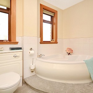 34 Bellyeoman Road, Dunfermline, KY12 0BB