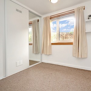 11 The Cairns, Charlestown, KY11 3EP