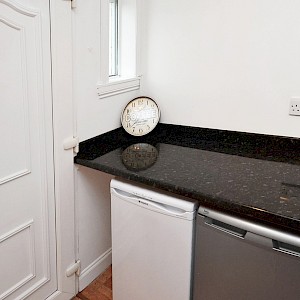 11 The Cairns, Charlestown, KY11 3EP