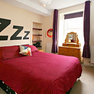 59/3 Causewayside, Edinburgh, EH9 1QF