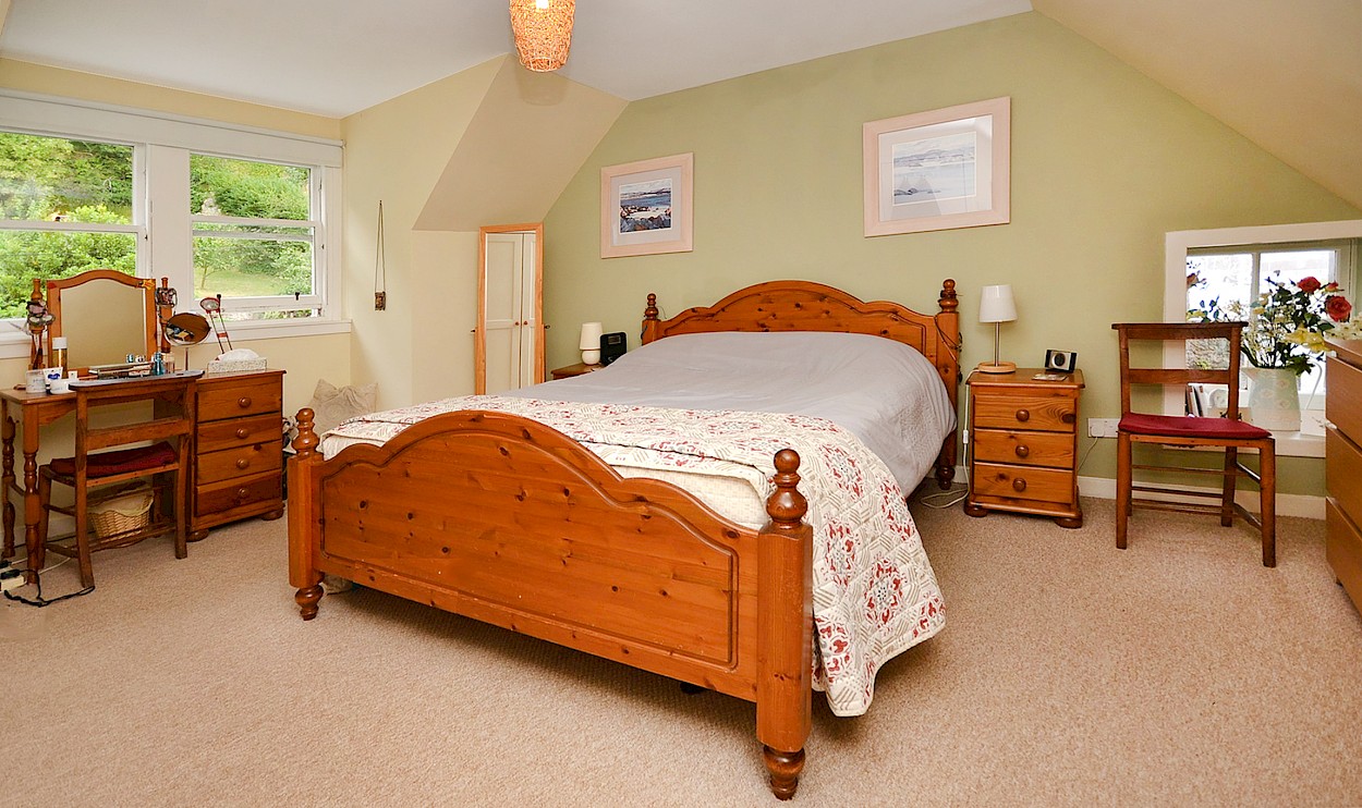 15 Halketts Hall, Limekilns, KY11 3HJ