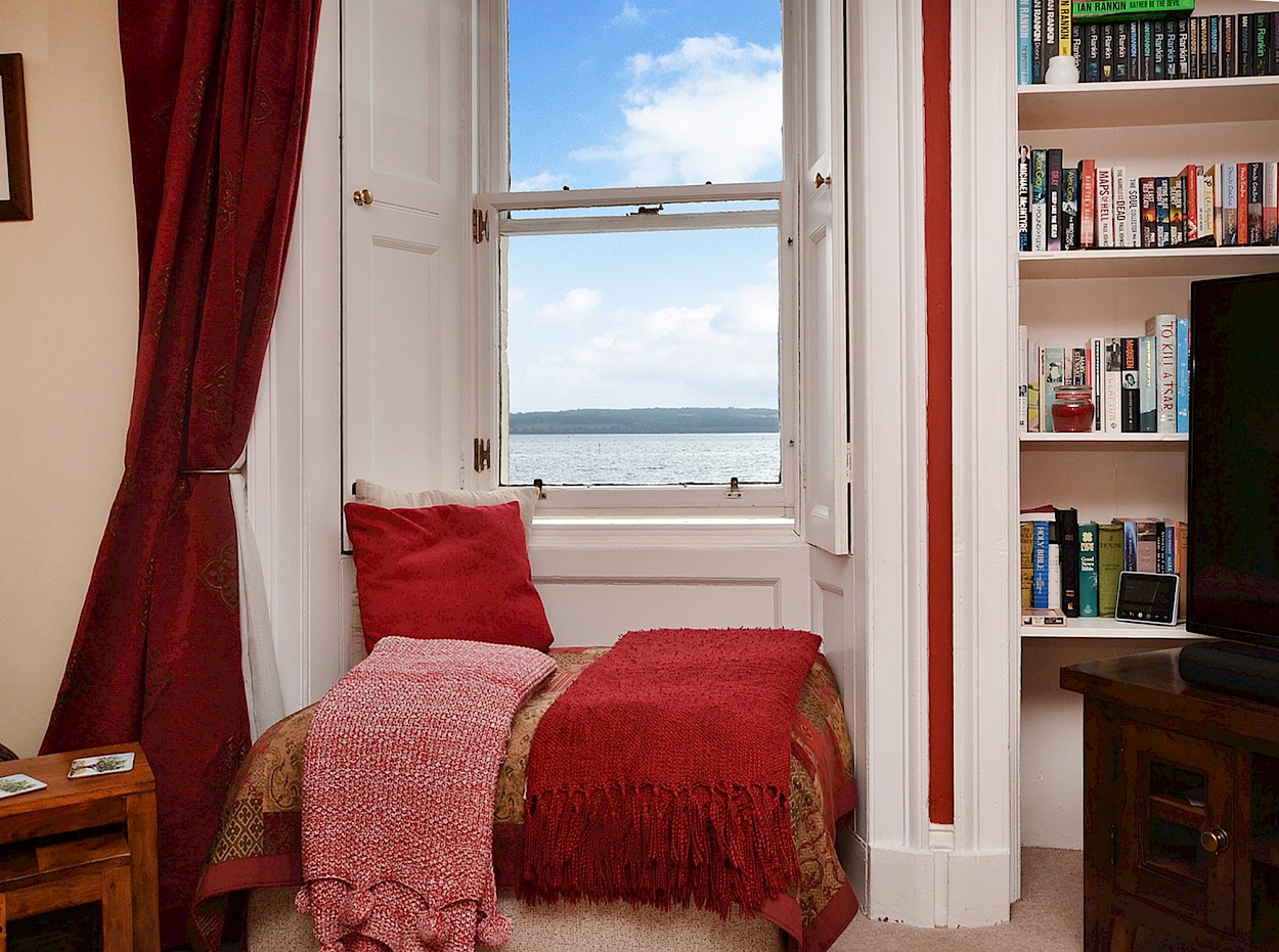 15 Halketts Hall, Limekilns, KY11 3HJ