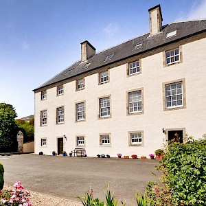 3 West Wing, Donibristle House, Dalgety Bay, KY11 9DG
