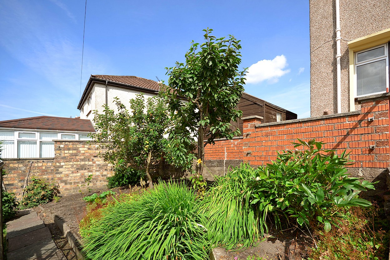 31 Manse Road, Crossgates, KY4 8DB