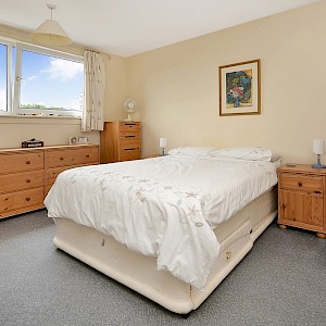 5 Ardeer Place, Dunfermline, KY11 4YX
