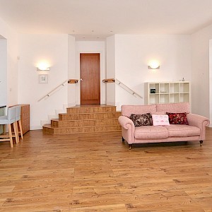 21 St Leonards Hill Apartments, Dunfermline, KY11 3AH