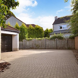 77 The Bridges, Dalgety Bay, KY11 9XZ