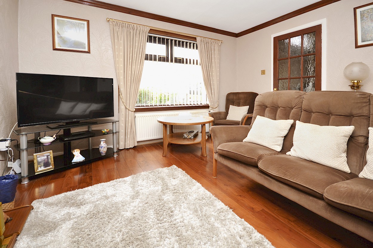 49 Calaisburn Place, Dunfermline, KY11 4RD