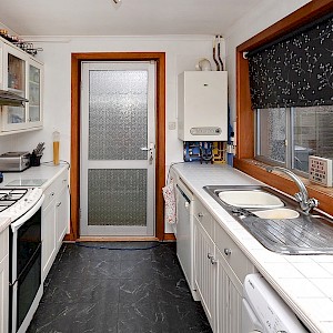 7 Drummormie Road, Cairneyhill, KY12 8RL