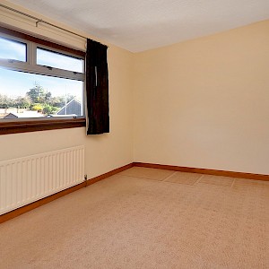 6 Rosebank Gardens, Kincardine, FK10 4PD