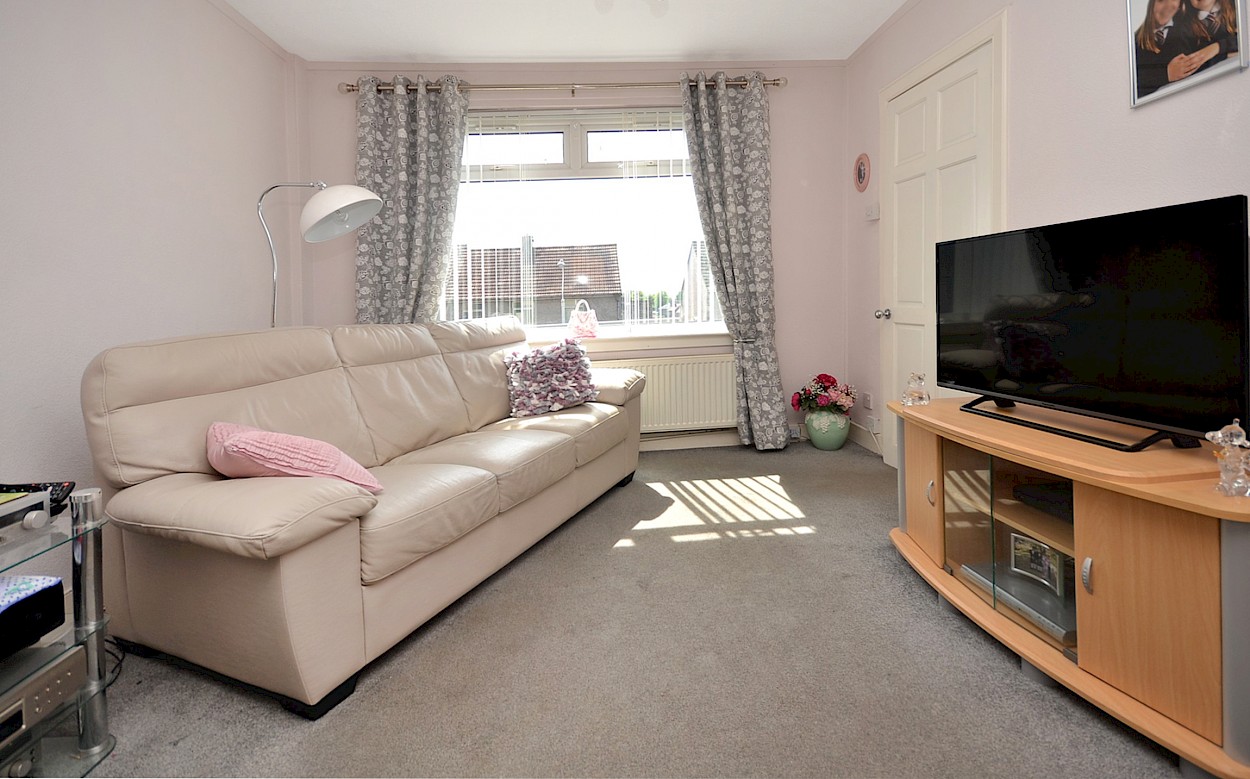 14 Whitelaw Crescent, Dunfermline, KY11 4RP