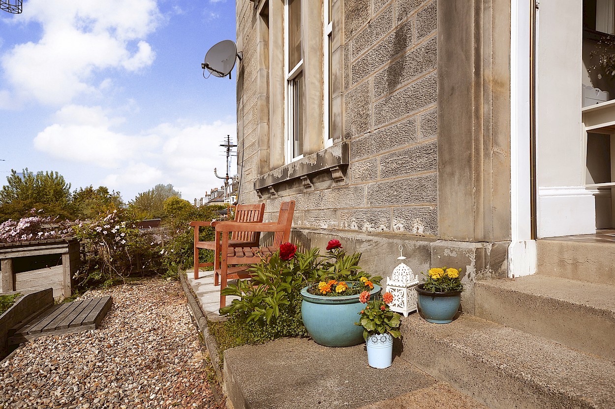 1 Rose Crescent, Dunfermline, KY12 OQS