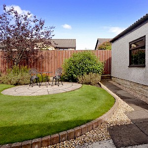 8 Whitefield Neuk, Dunfermline, KY12 0RJ