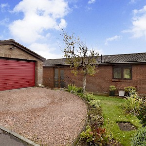 3 Havens Edge, Limekilns, KY11 3LJ