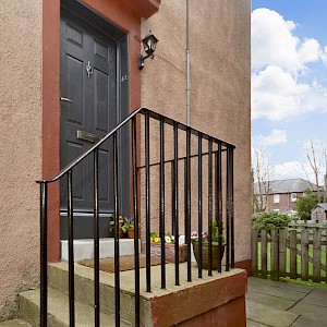 41 Stenhouse Avenue, Edinburgh, EH11 3HZ