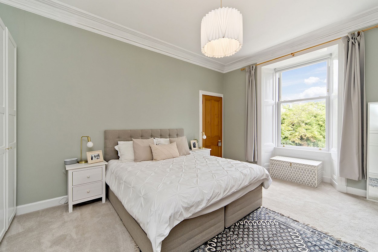 13 Park Place, Dunfermline, KY12 7QL