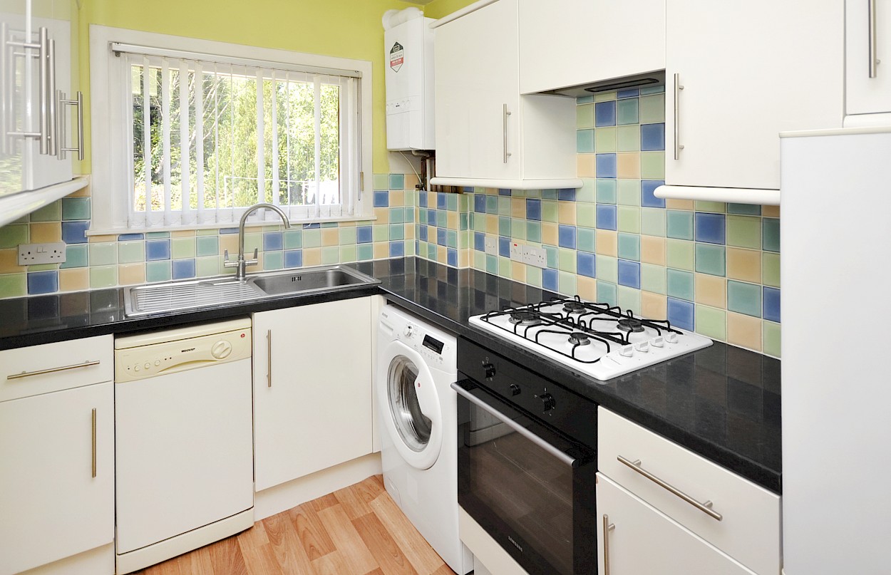 32 Brucefield Avenue, Dunfermline, KY11 4SX