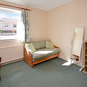 13 Hawthorn Bank, Carnock, KY12 9JS