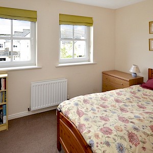 9 Hillview Court, Halbeath, Dunfermline, KY12 0WP