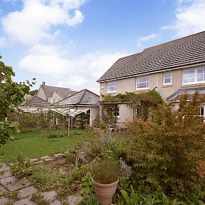 9 Hillview Court, Halbeath, Dunfermline, KY12 0WP