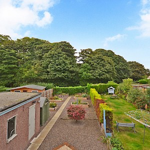 12 Balnacraig, Crossford, KY12 8YA