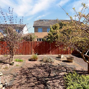 10 Yetholm Park, Dunfermline, KY12 7XR