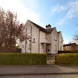 61 Paradykes Avenue, Loanhead, EH20 9LD