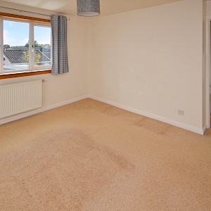 27 Fairways, Dunfermline, KY12 0DU