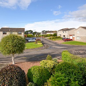 27 Fairways, Dunfermline, KY12 0DU