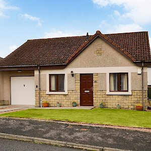 42 Greenacres, Kingseat, by Dunfermline, KY12 0RW