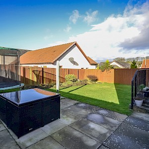 3 Carneil Gardens, Carnock KY12 9LQ