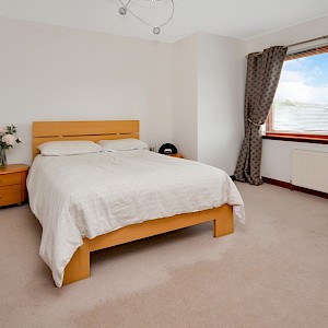3 Carneil Gardens, Carnock KY12 9LQ