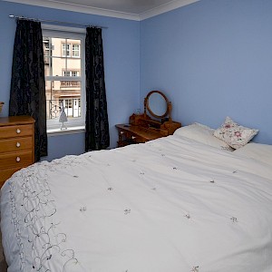 102/7 Greenbank Drive, GREENBANK, Edinburgh, EH10 5GB