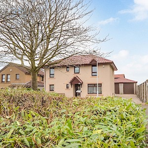 11 Helmsdale Park, Dunfermline, KY12 7PU