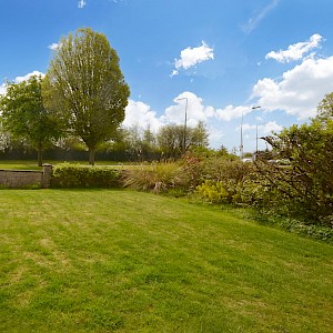 10 Blair Drive, Kelty, KY4 0DR