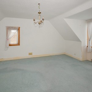 Brundelbank, Upper Steelend, Dunfermline KY12 9LP