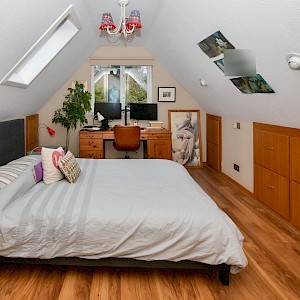 Reneville, High Street, Aberdour, KY3 0SY