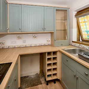 Abbeyfield, Seath House, 5 Transy Place, Dunfermline, KY12 7QN
